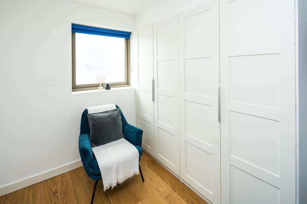 Prime Location Mews! Vakantiehuis