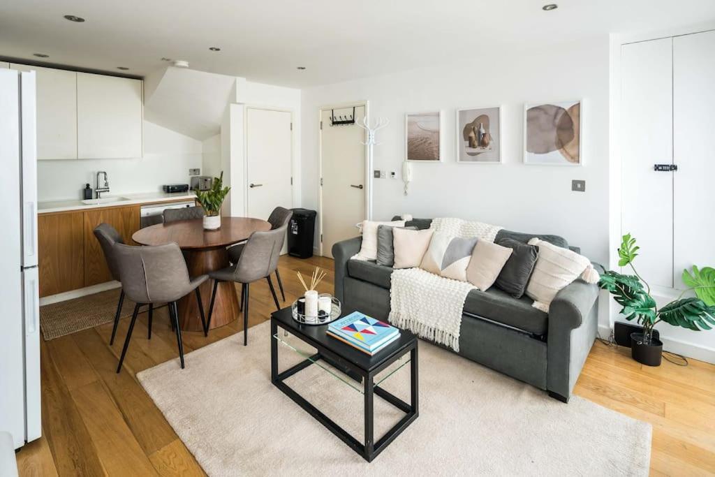 Prime Location Mews! Vakantiehuis Londen