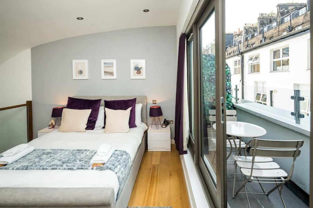 Prime Location Mews! Londen