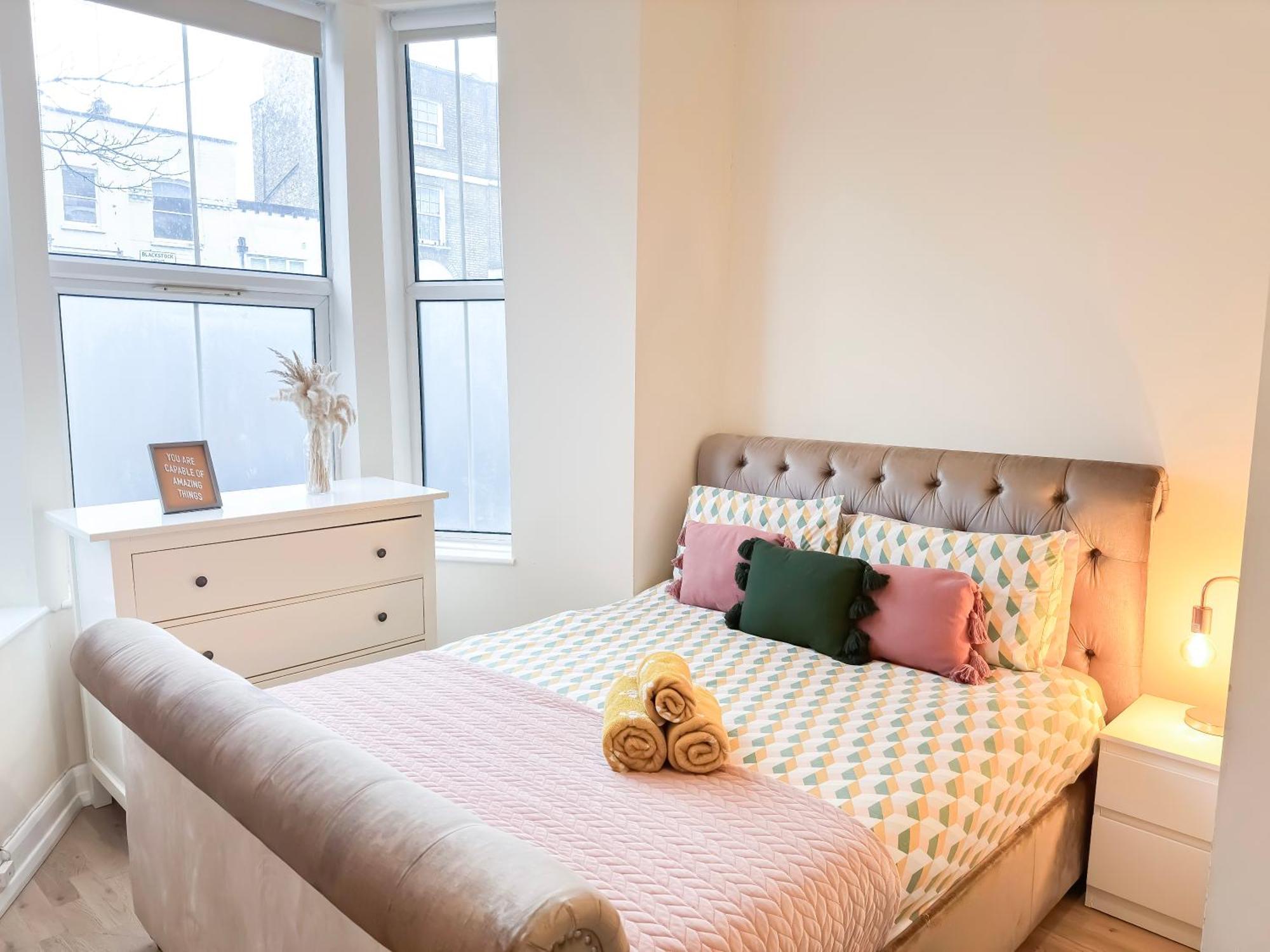 1bedroom Flat With Small Garden In Finsbury Park, Highbury London