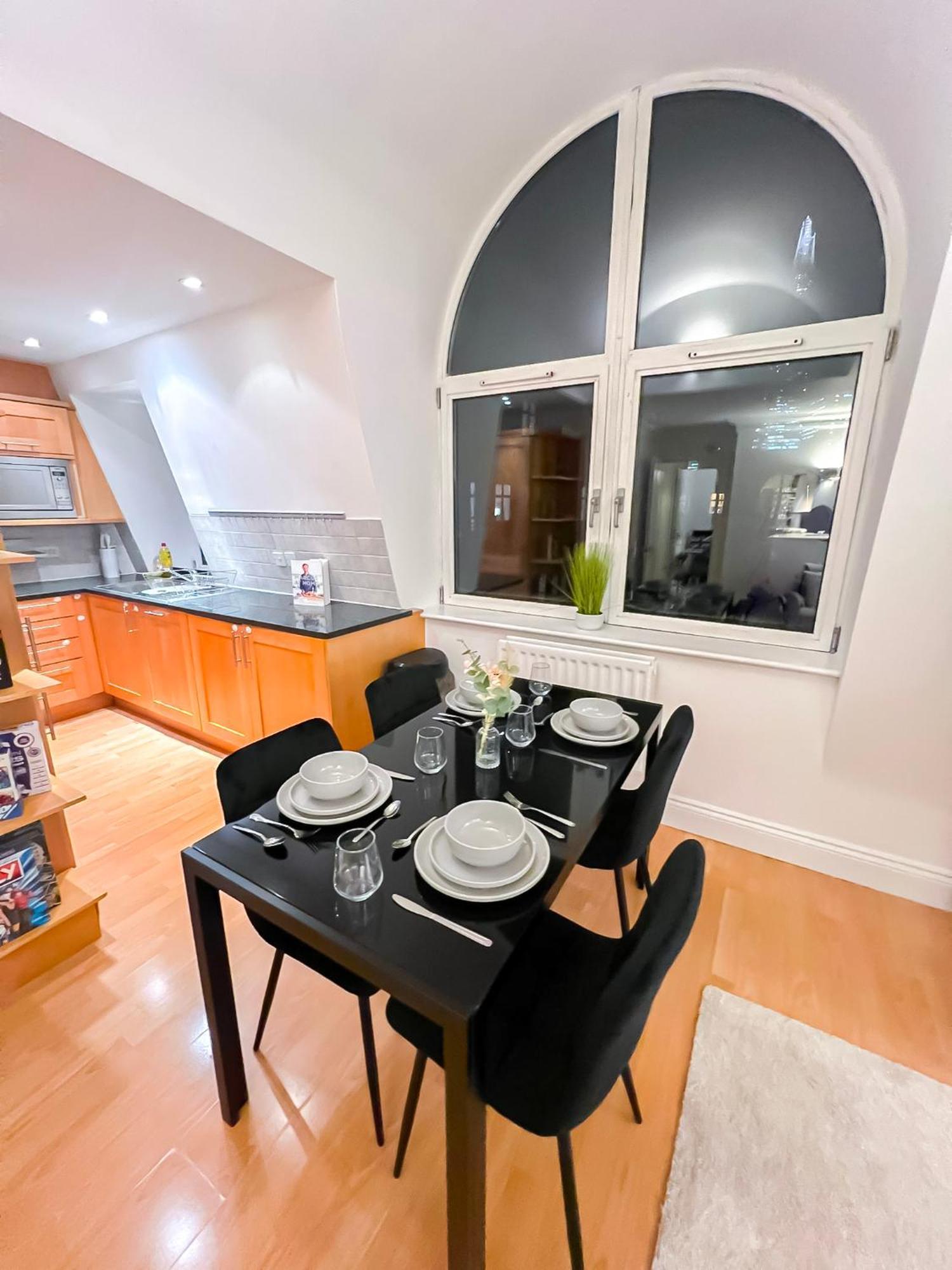 Lux 3 Bedroom Penthouse In Borough Near The Shard, Bermondsey Londen