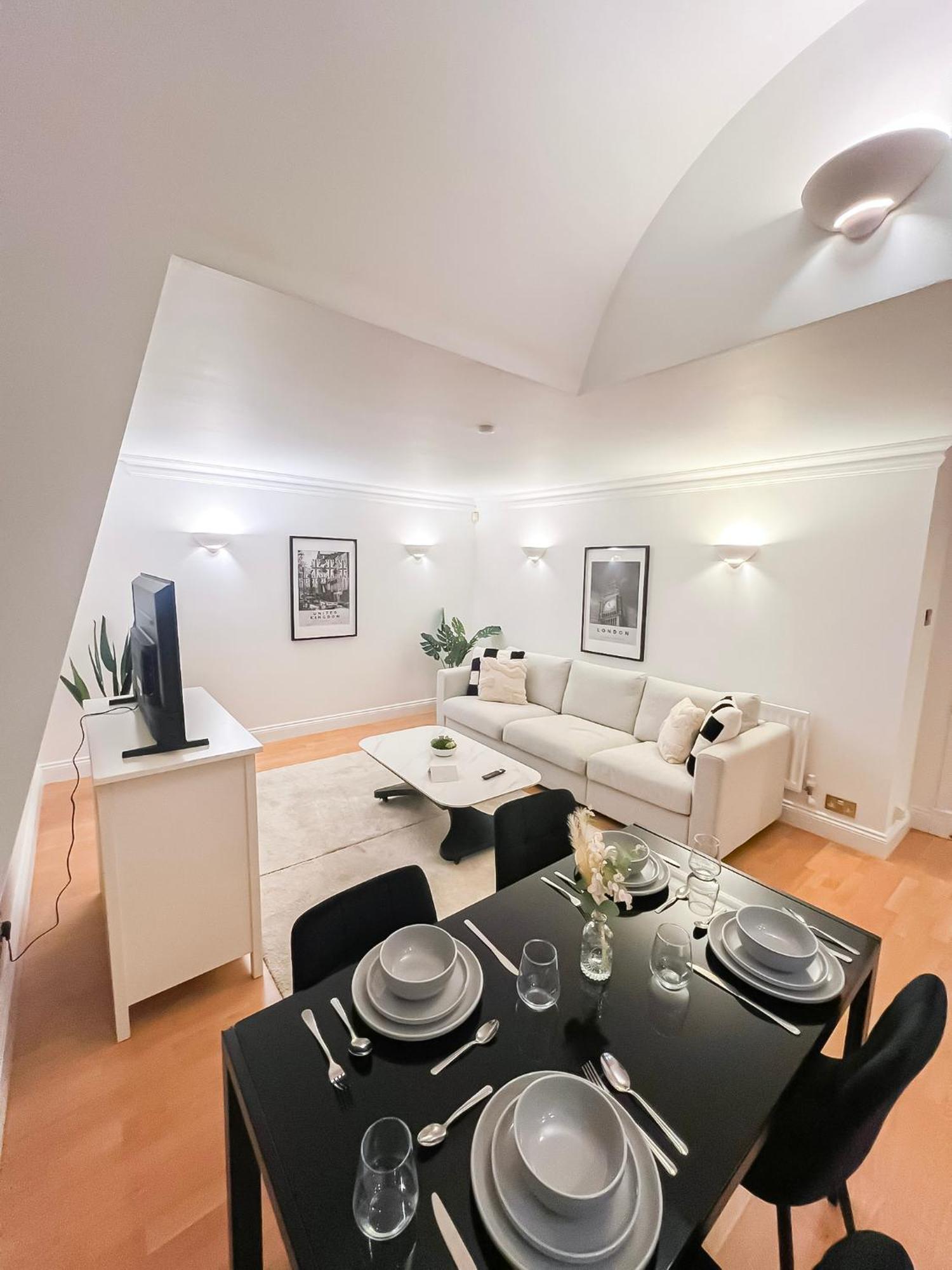 Lux 3 Bedroom Penthouse In Borough Near The Shard, Bermondsey Appartement Londen