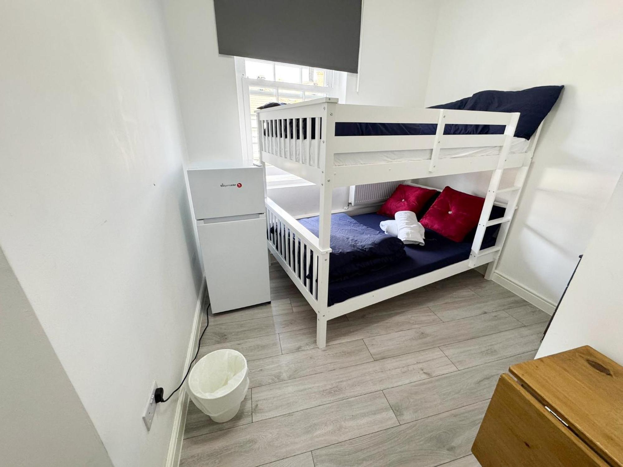 Gasthuis Willesden Budget
