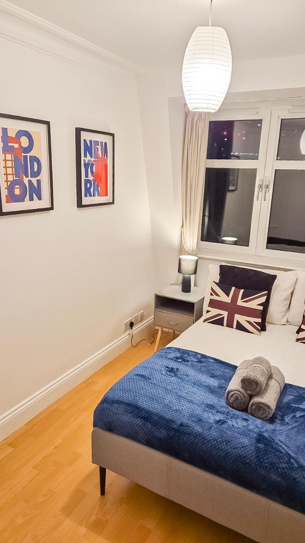 Lux 3 Bedroom Penthouse In Borough Near The Shard, Bermondsey Appartement Londen