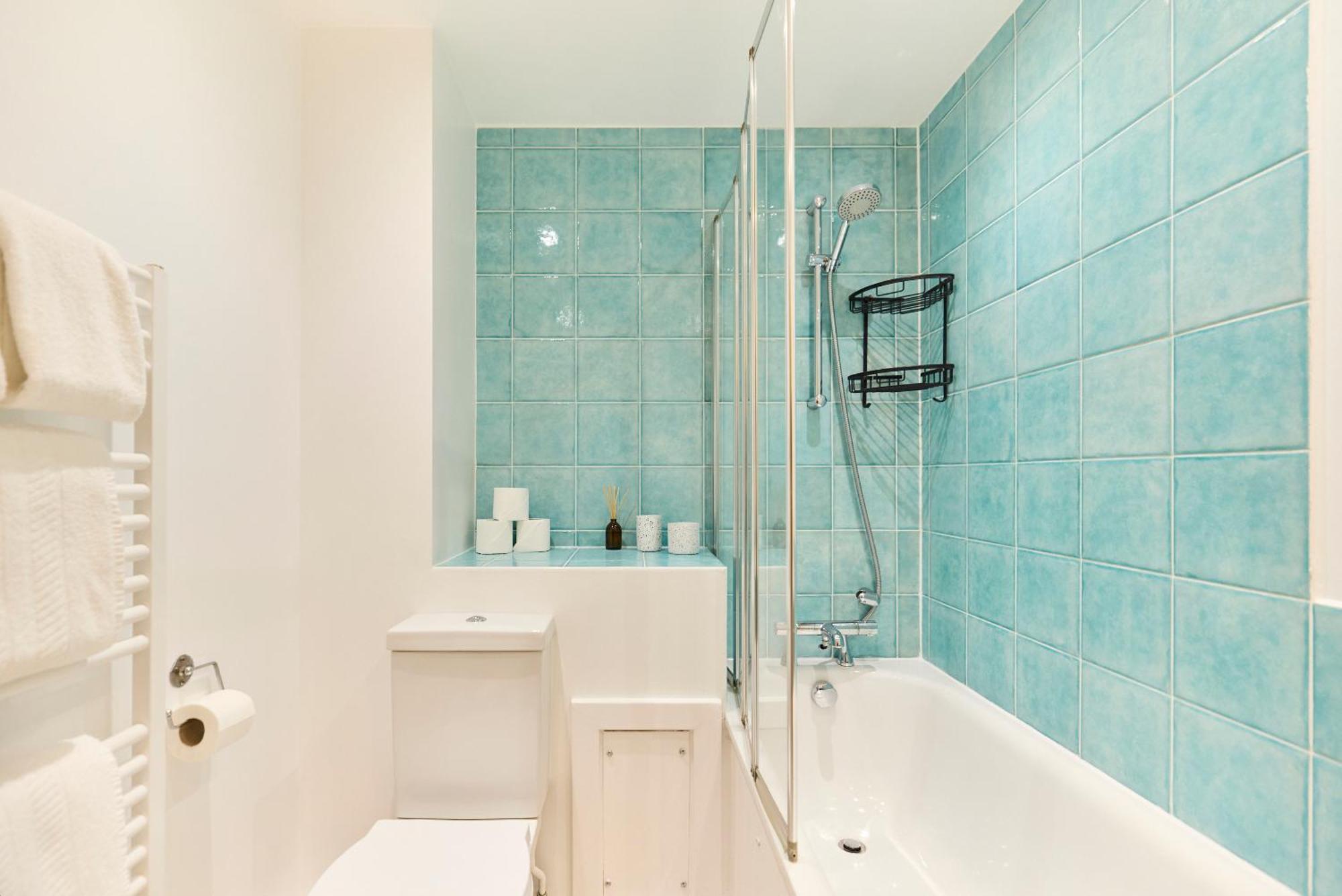 The Gwendolen Place - Contemporary 2bdr Flat With Terrace And Balcony