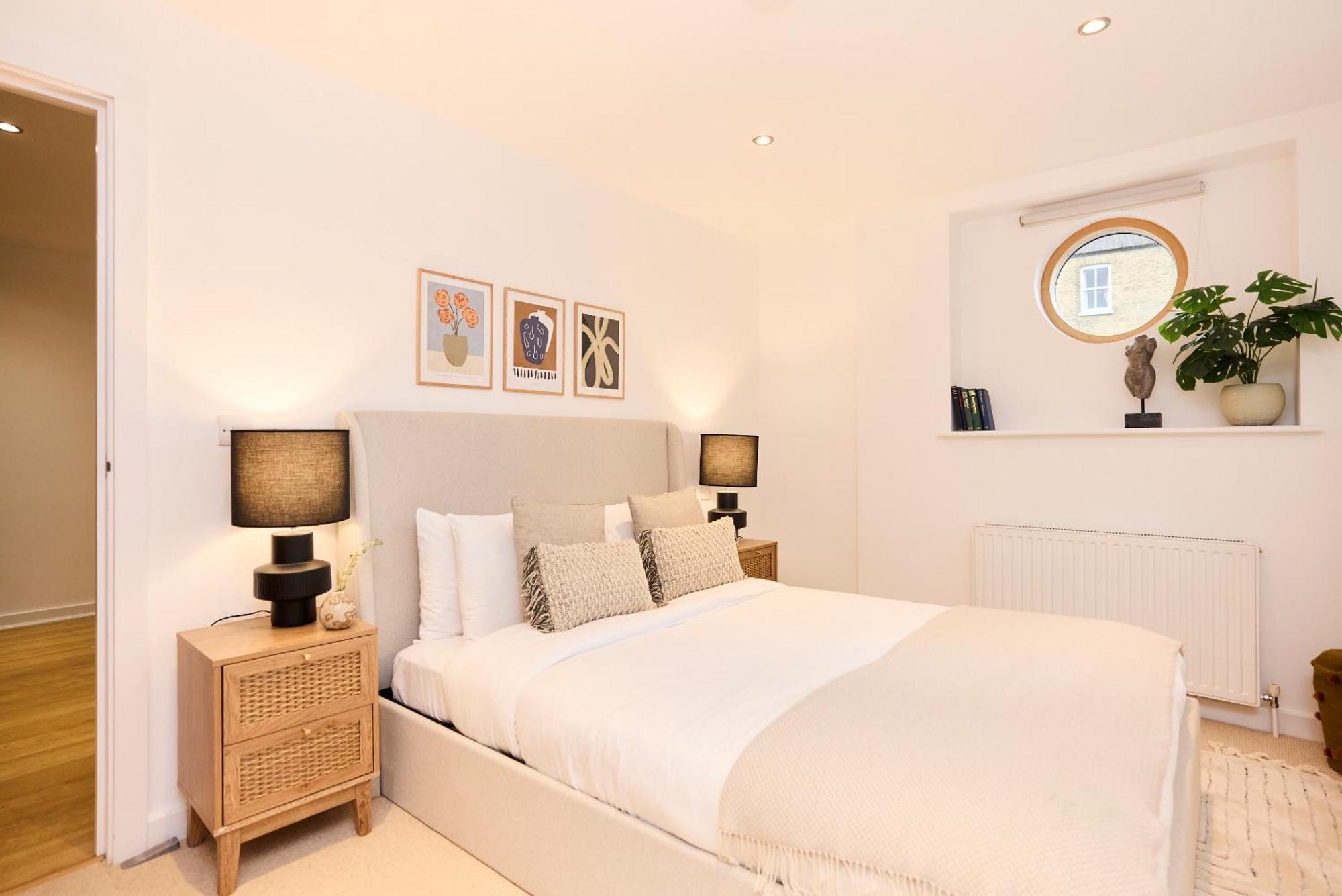 Apartment The Gwendolen Place - Contemporary 2bdr Flat With Terrace And Balcony *