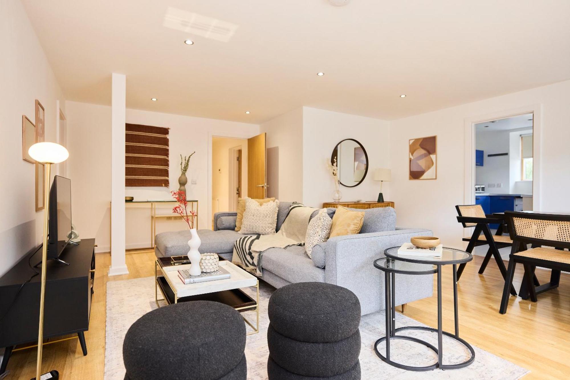The Gwendolen Place - Contemporary 2bdr Flat With Terrace And Balcony * London