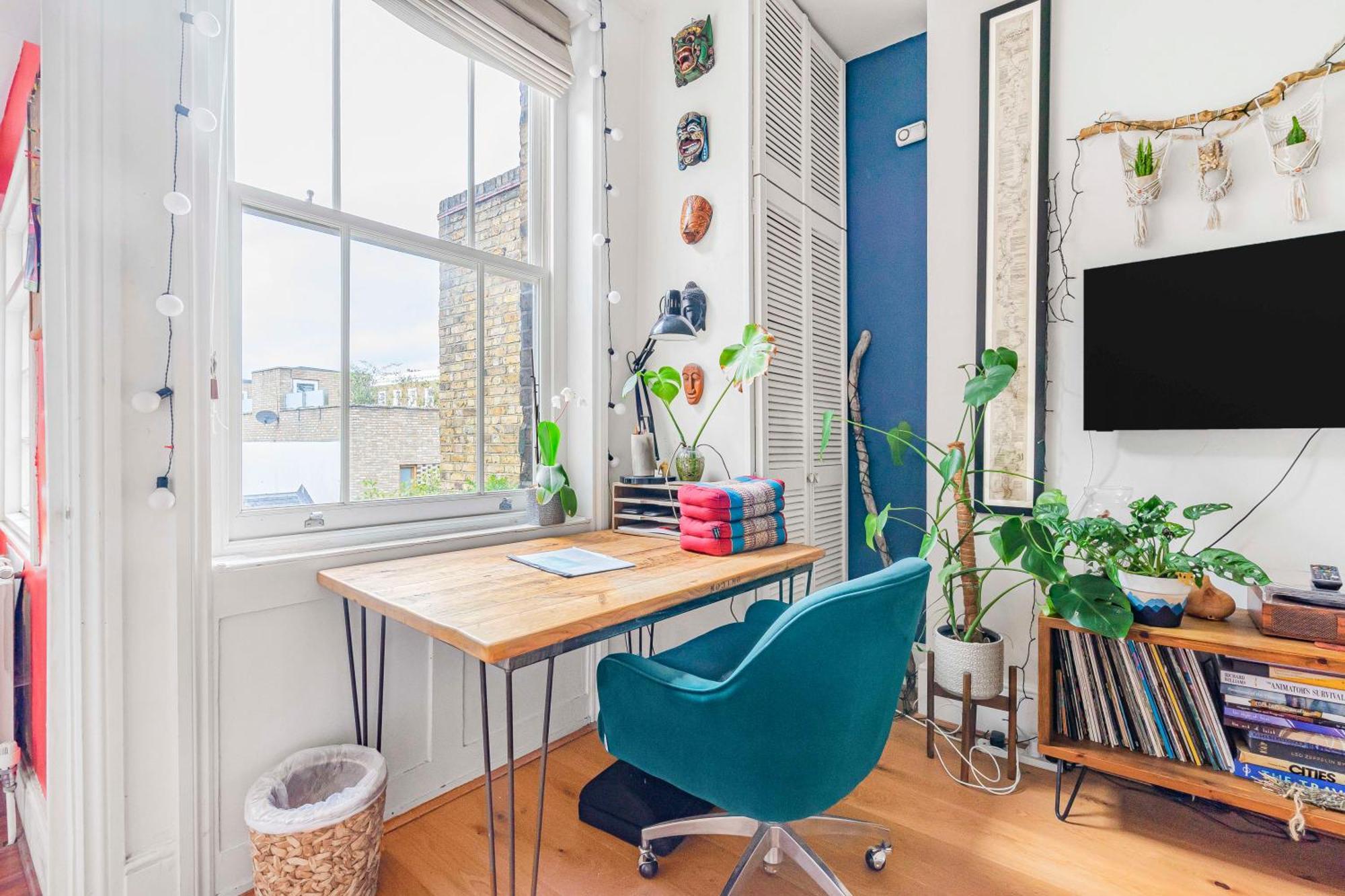 Apartment Pass The Keys Victorian By Oval