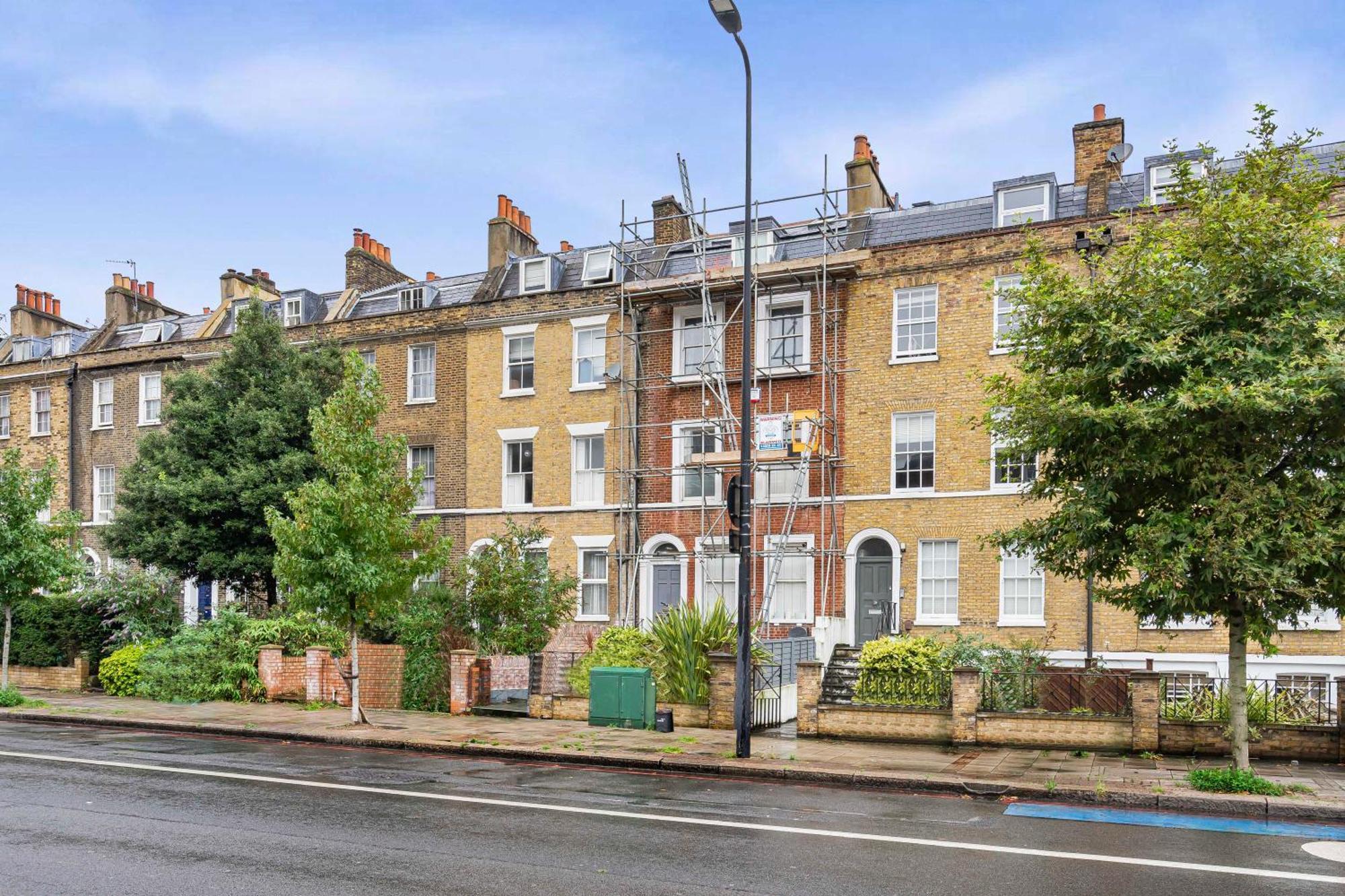 Pass The Keys Victorian By Oval Apartment London