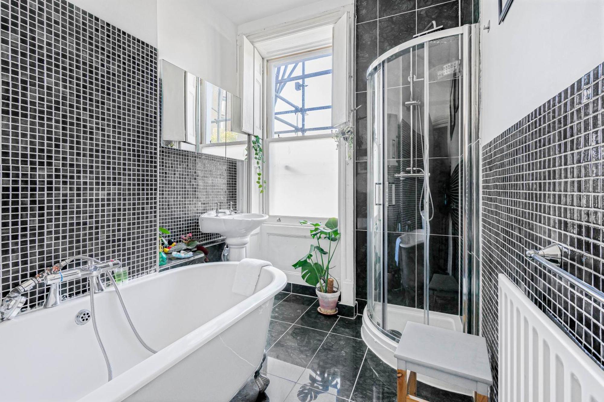 Pass The Keys Victorian By Oval Apartment