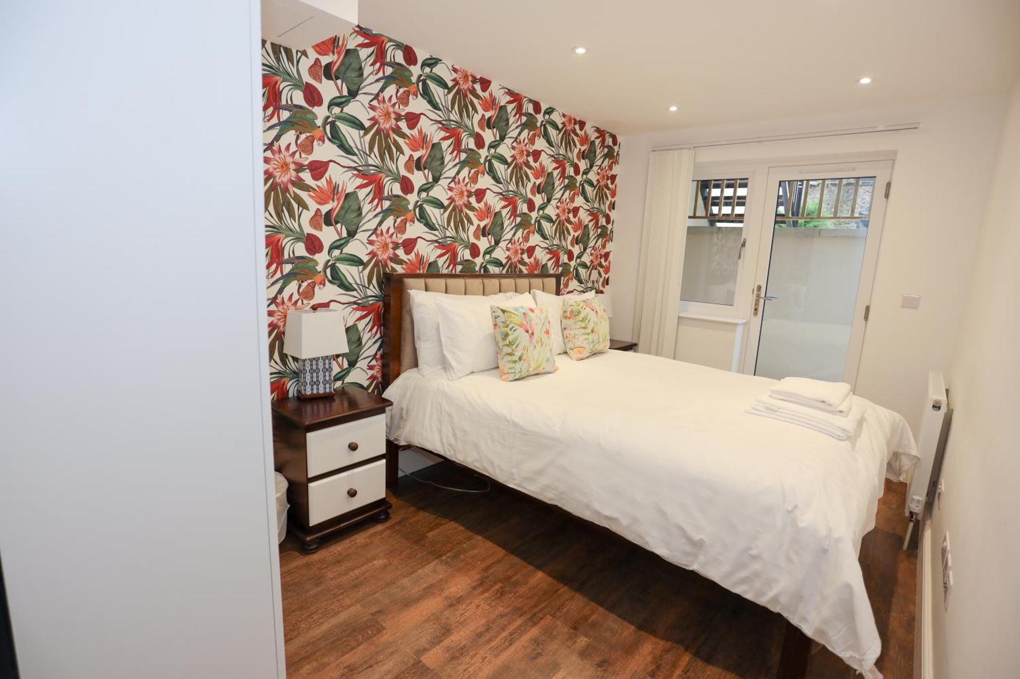 The Avonmore Olympia Bed and breakfast