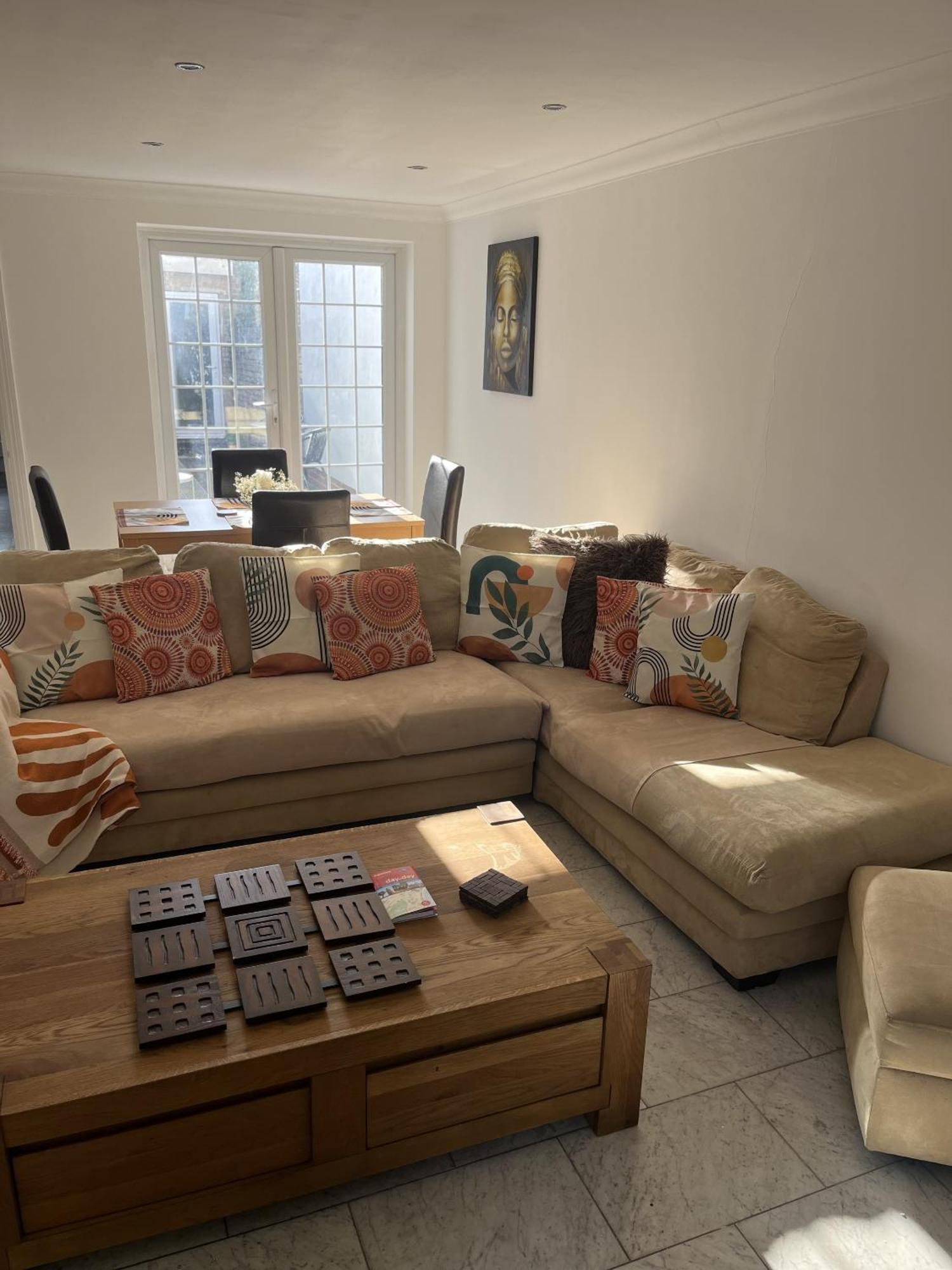 Vakantiehuis Reach Retreat Spacious 4bed House Startford Maryland Great Transport Links Londen