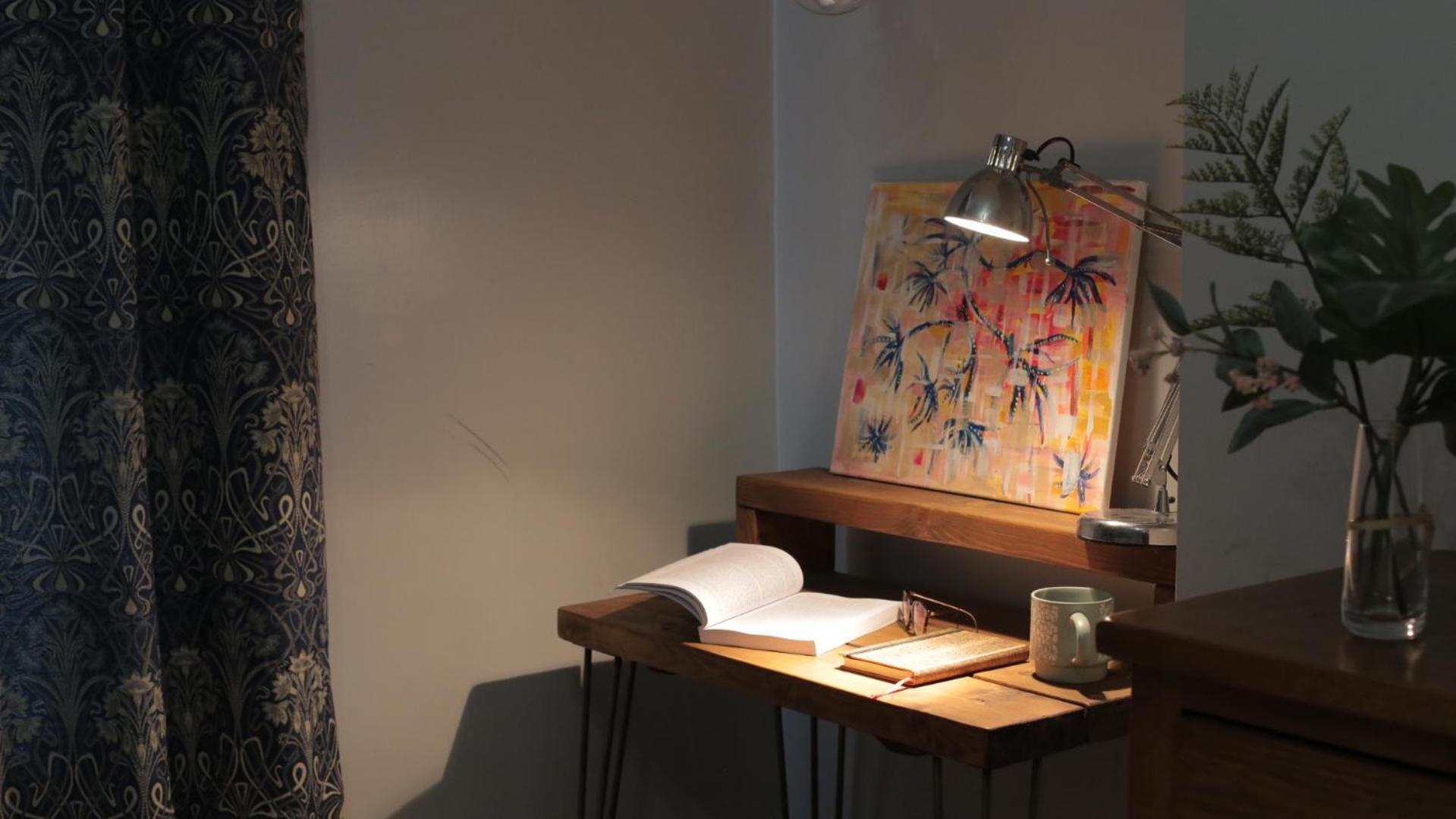 Apartment Stylish-brockley-entire Place