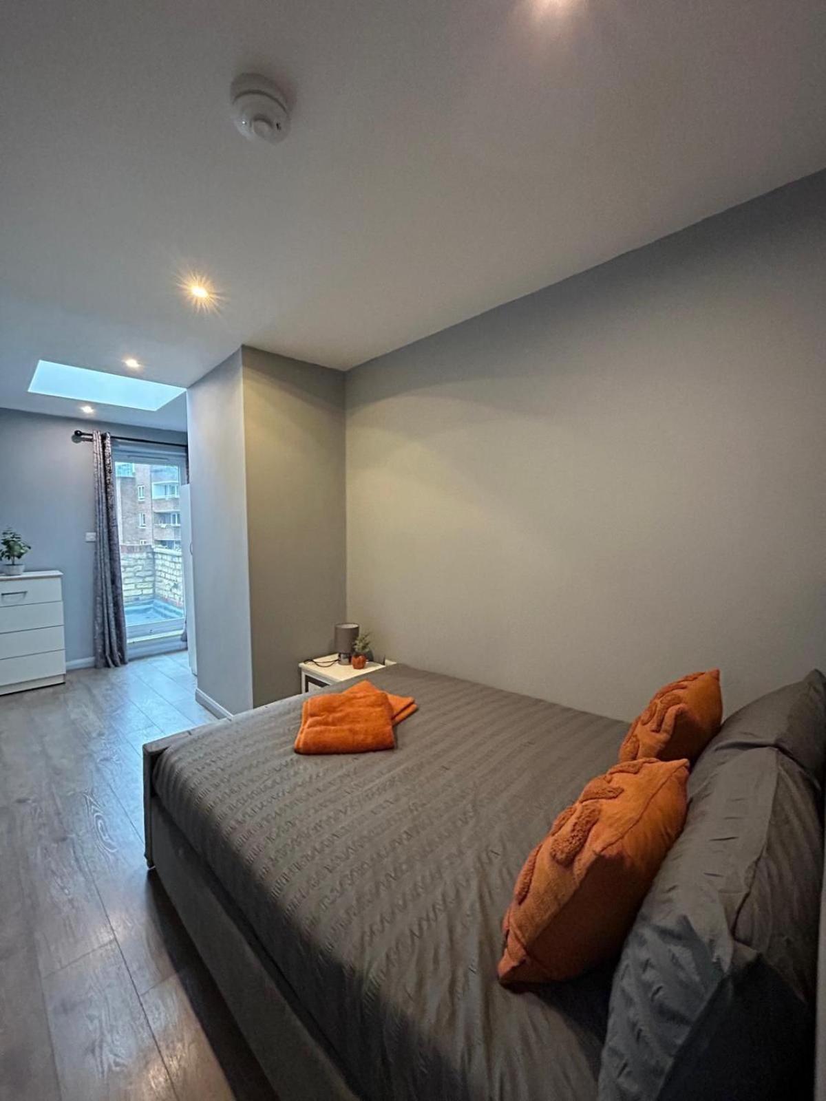 Leilighet 2 Bedroom Flat In Euston 2 Mins Away From Station, No Lift *