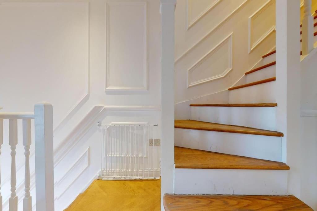-air Con- Premium House - Prime Location Feriehus