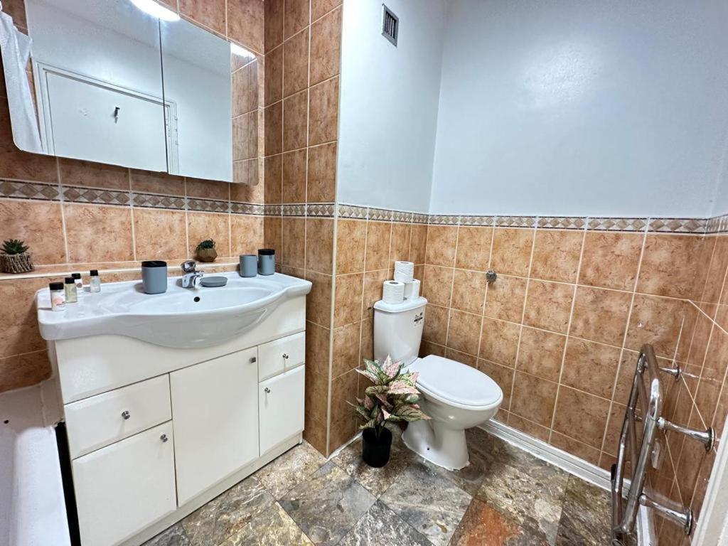 Chelsea Studio - Sleeps 4 - Near Cromwell Hospital Leilighet London