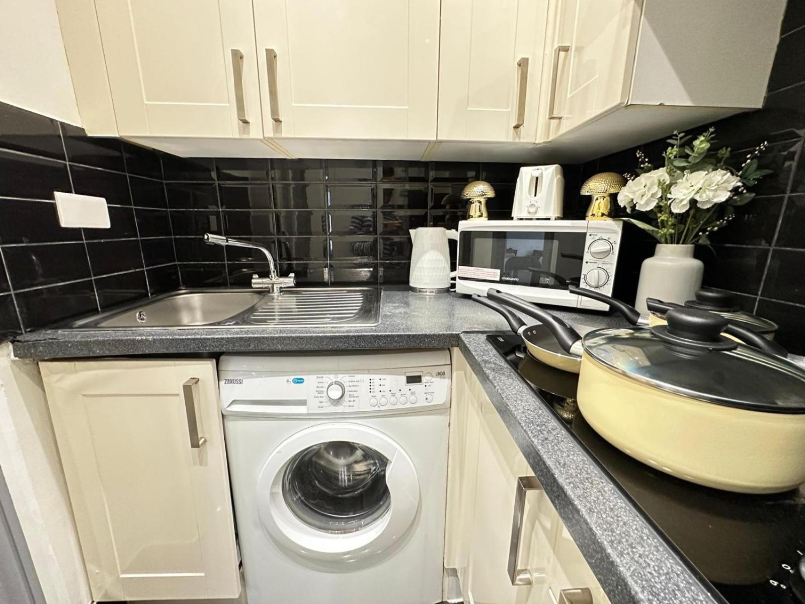 Leilighet Stylish 1 Bedroom In Central