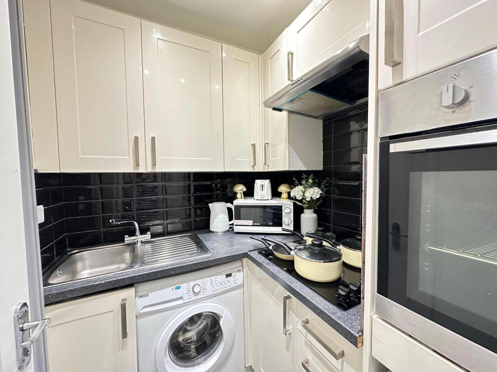 Leilighet Stylish 1 Bedroom In Central *
