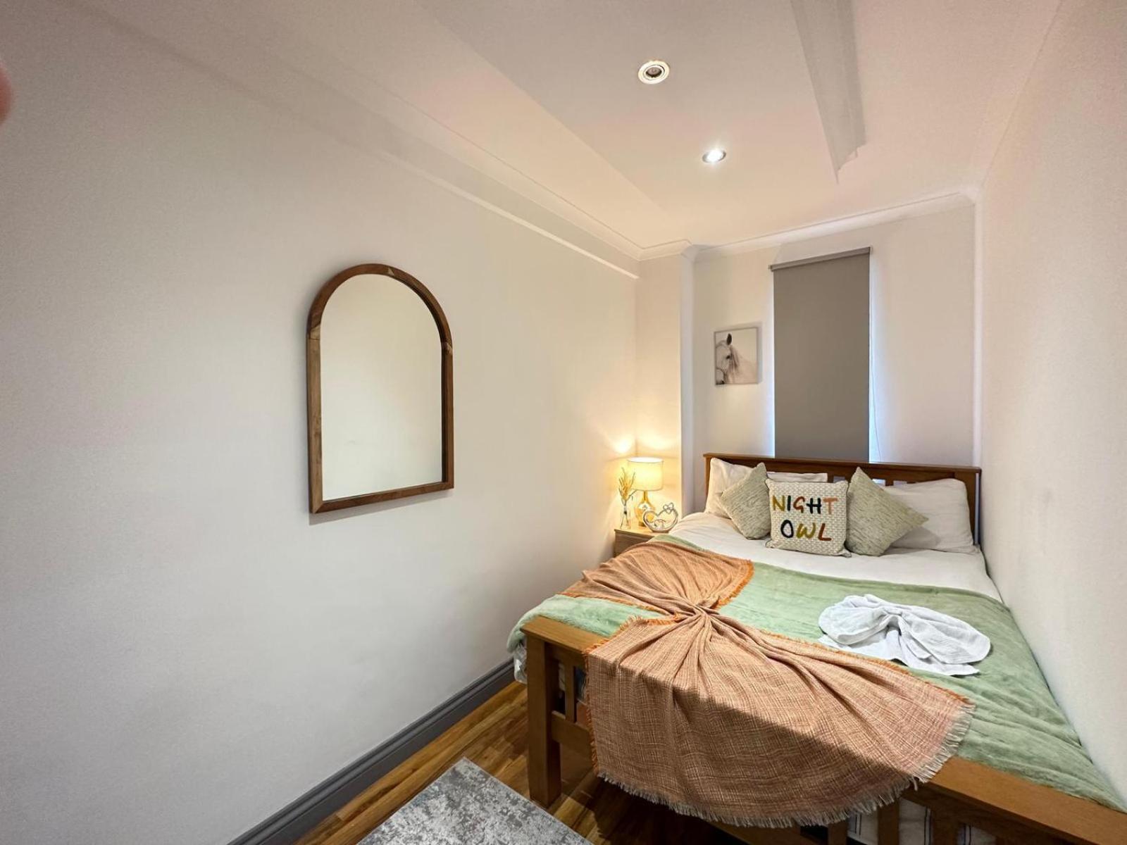 Stylish 1 Bedroom In Central Leilighet