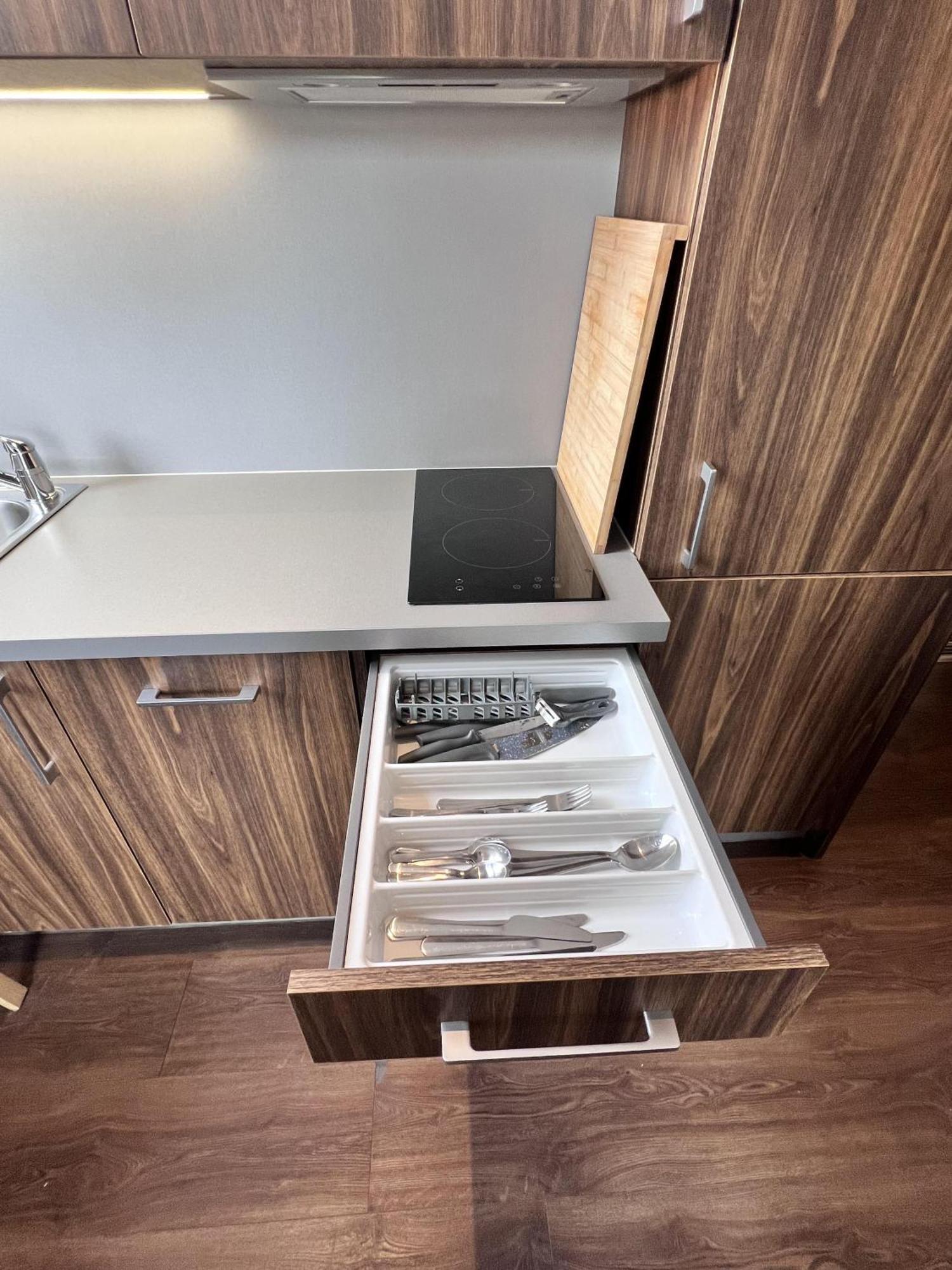 Apartment Retreat - Colney Hatch Lane *