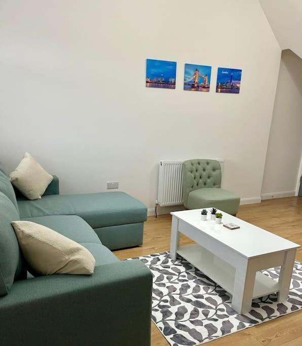 3 Bedroom London