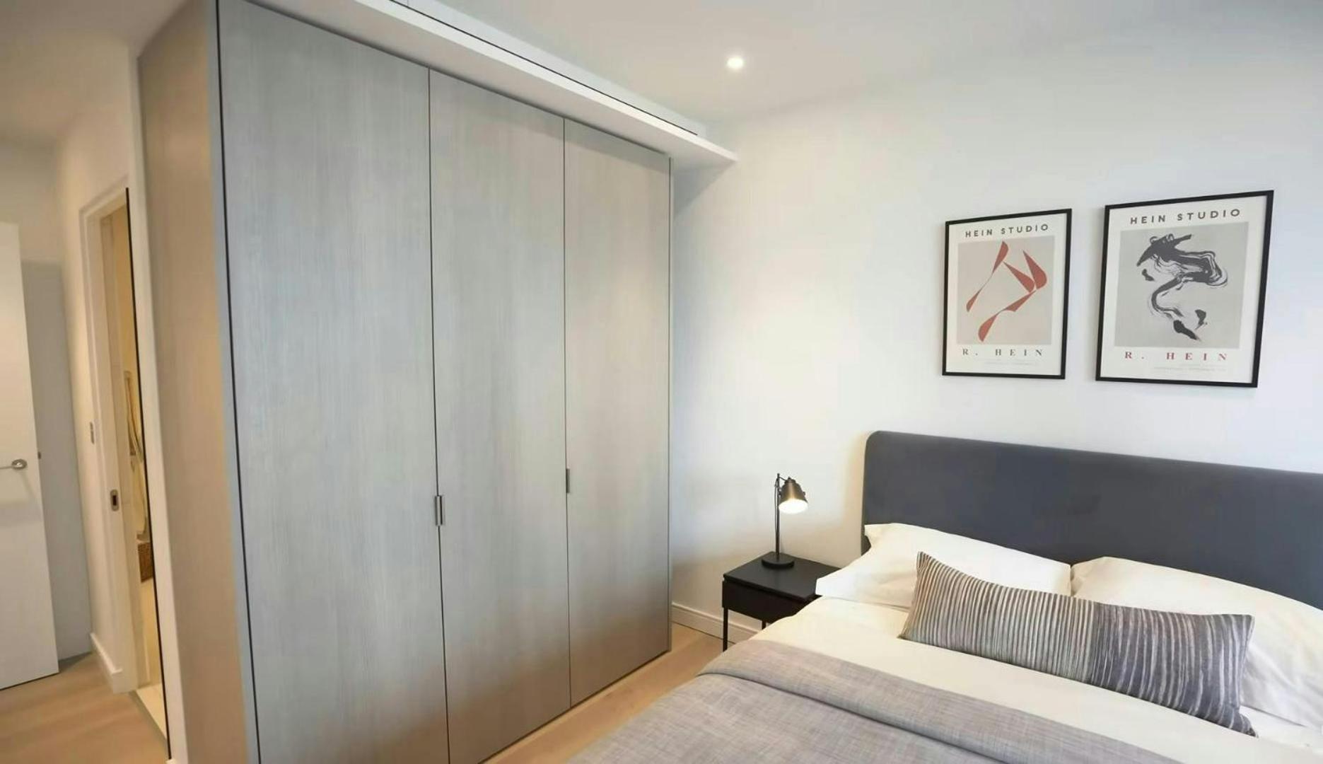 Canary Wharf Luxury Right Next To Thames Apartment *