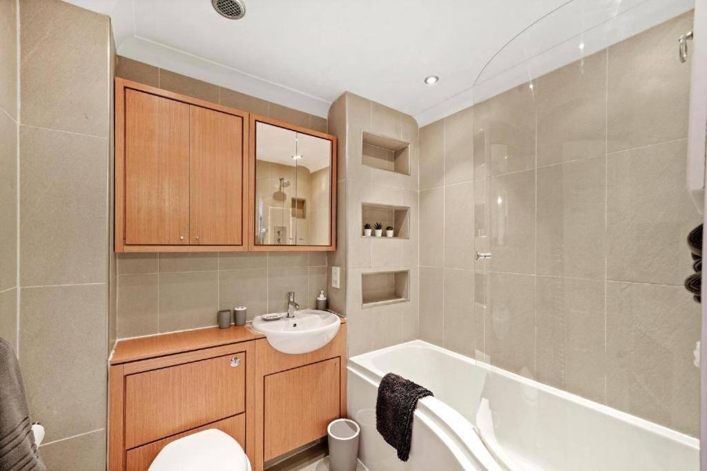 Boutique Central House - Parking - Garden Holiday home *