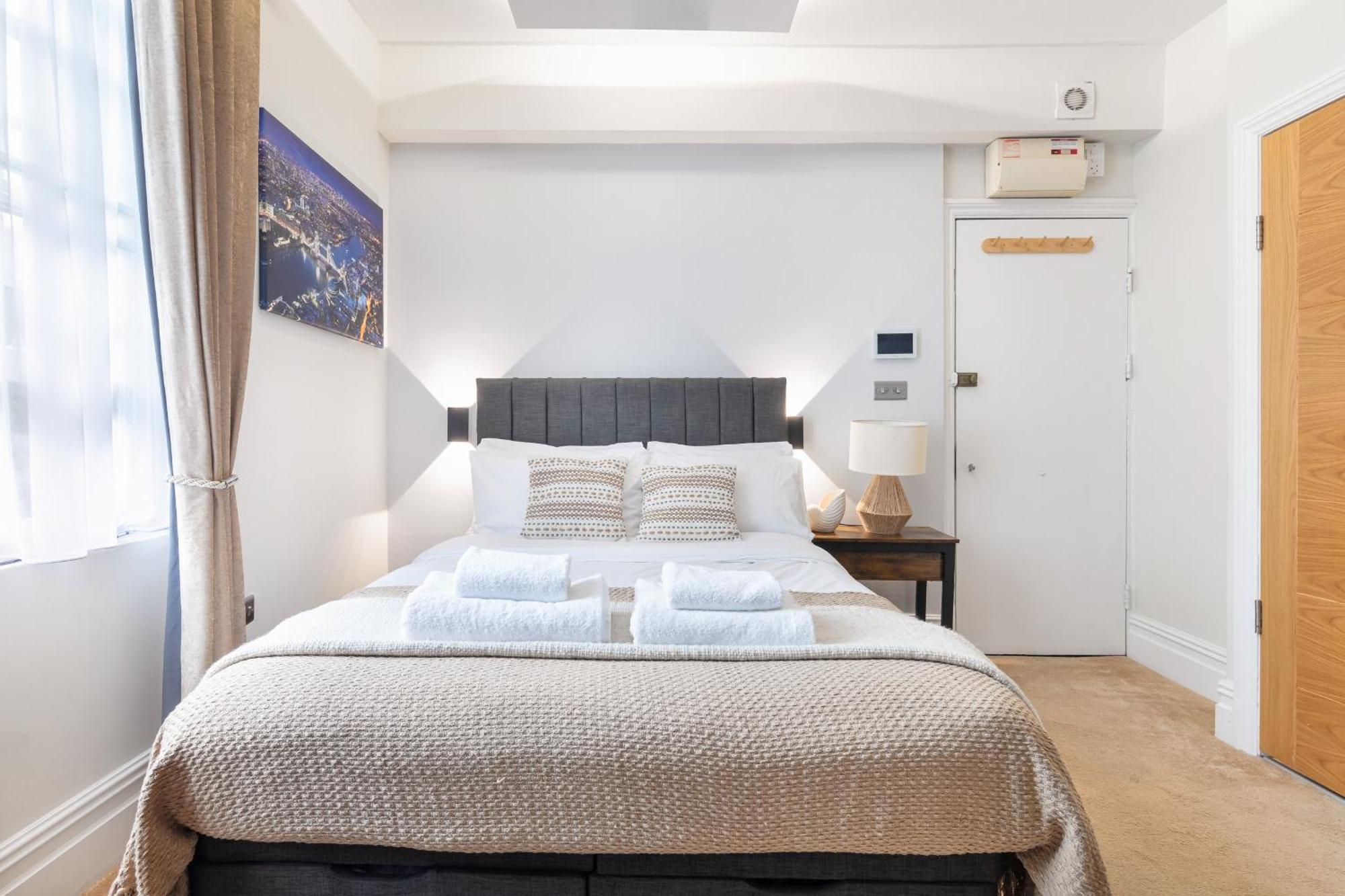 Cosy Close To King Cross Apartment