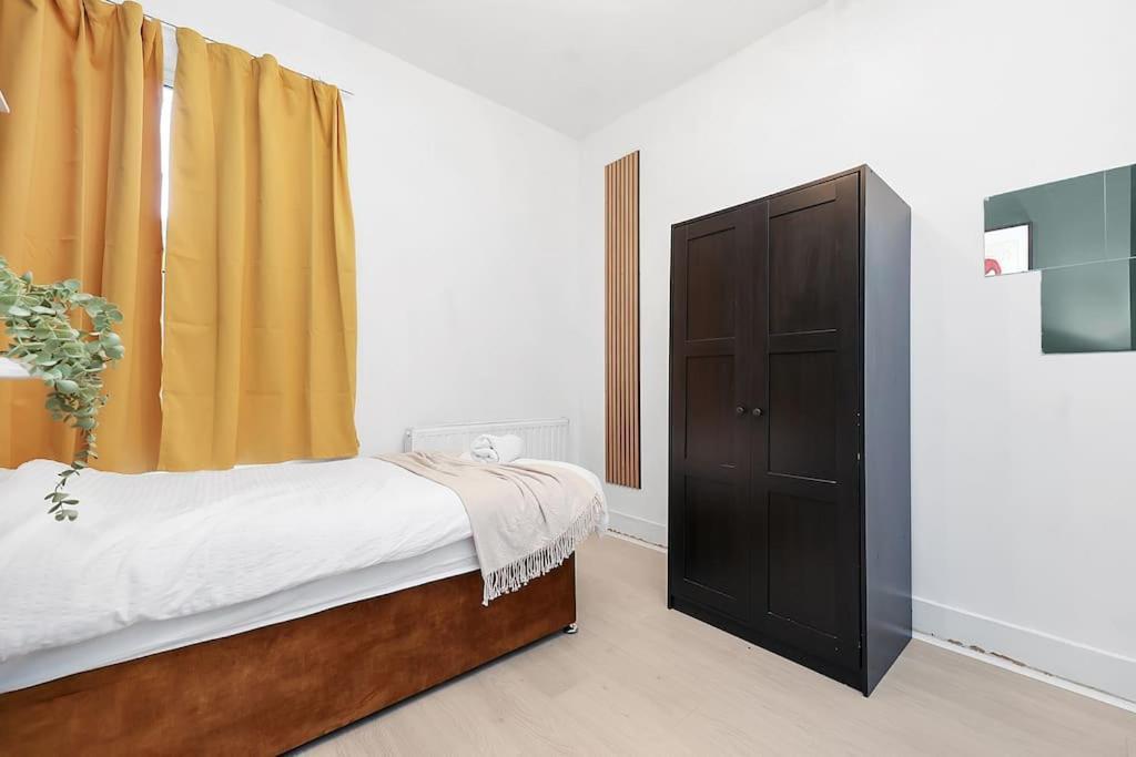 Apartamento Enquires At The Panel By Harlington 8 Bed Londres