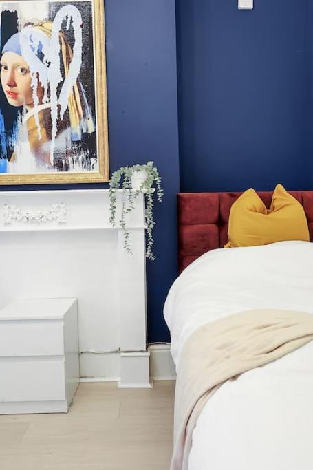 Apartamento Enquires At The Panel By Harlington 8 Bed
