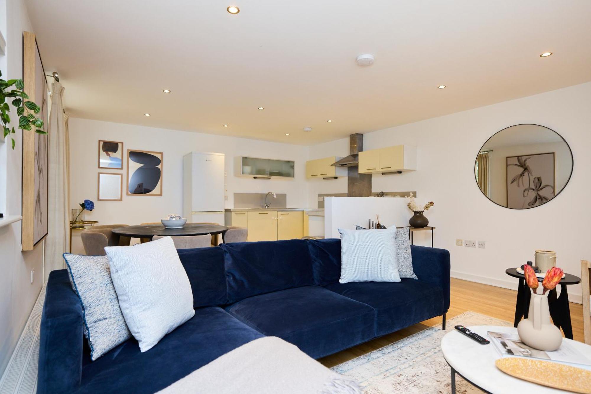 The Gwendolen Retreat - Inviting 2bdr With Balcony Leilighet *