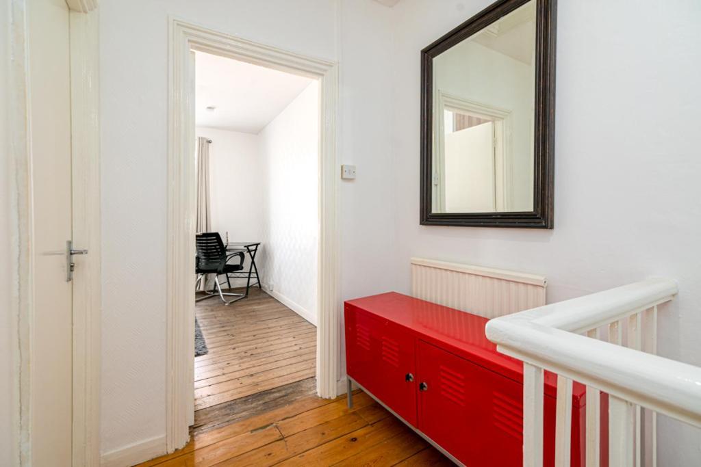 Gasthuis Comfy Double Bedroom Londen