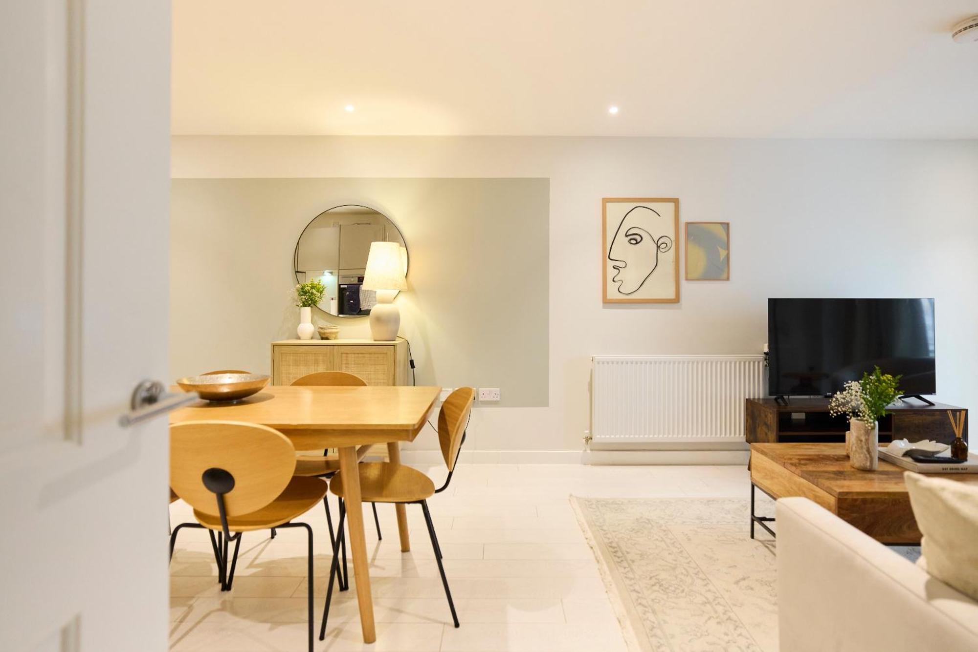 The River Lea Escape - Charming & Bright 2bdr Flat Leilighet *
