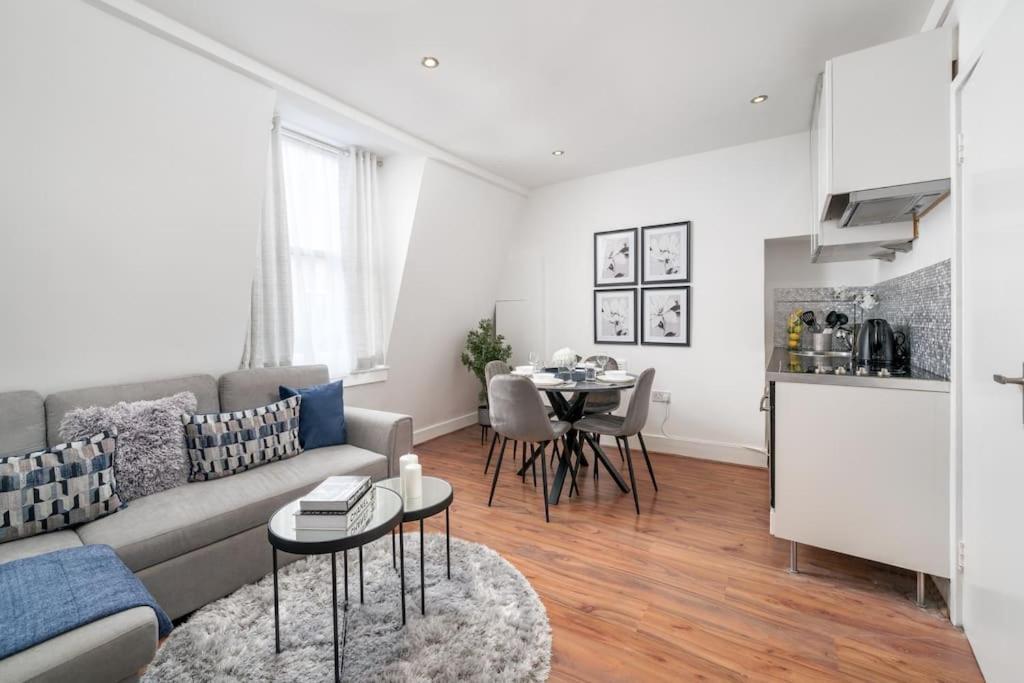 Apartment Paddington Prime Tourist Entire 1 Bed Flat For 4 London