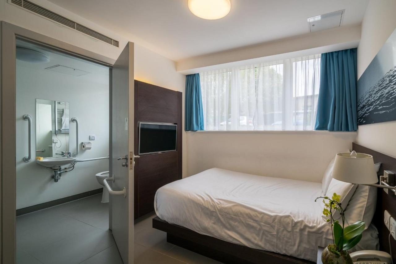 Hotel Pelican And 3*