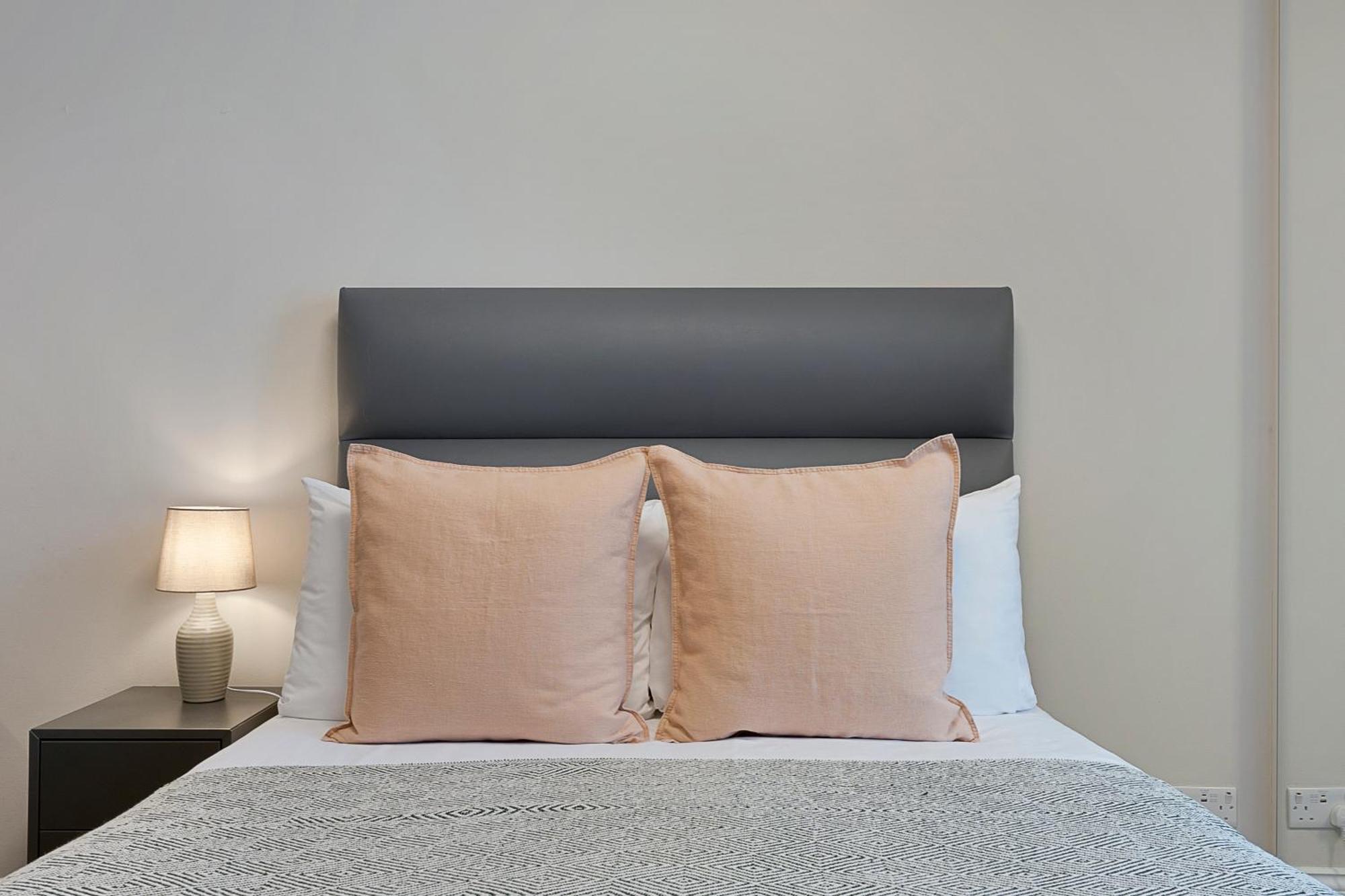 Cleveland Residences Kensington Apartment