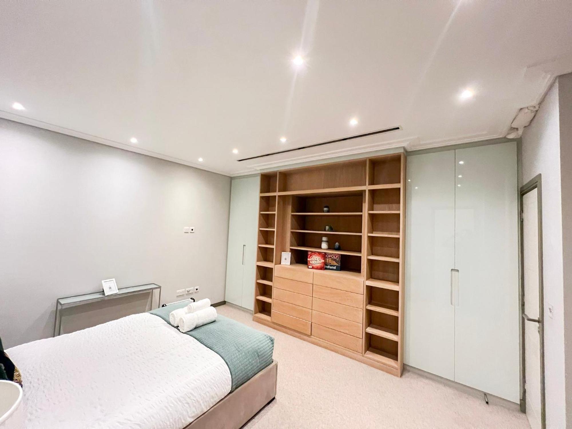 Posh 3 Bedroom Flat With Terrace And Indoor Fireplace In Mayfair, Near Hyde Park Leilighet