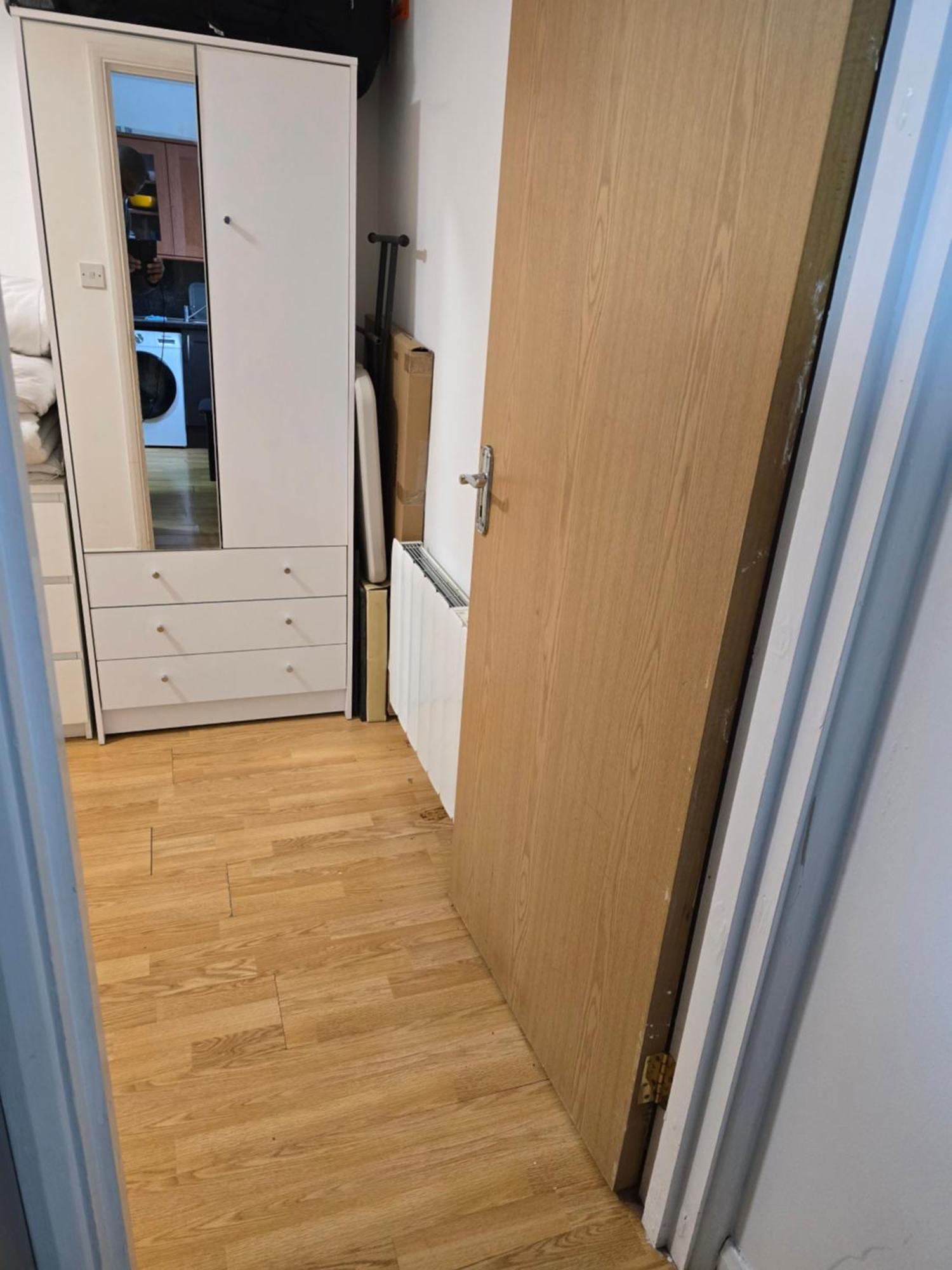 Whole In City Centre Apartment *