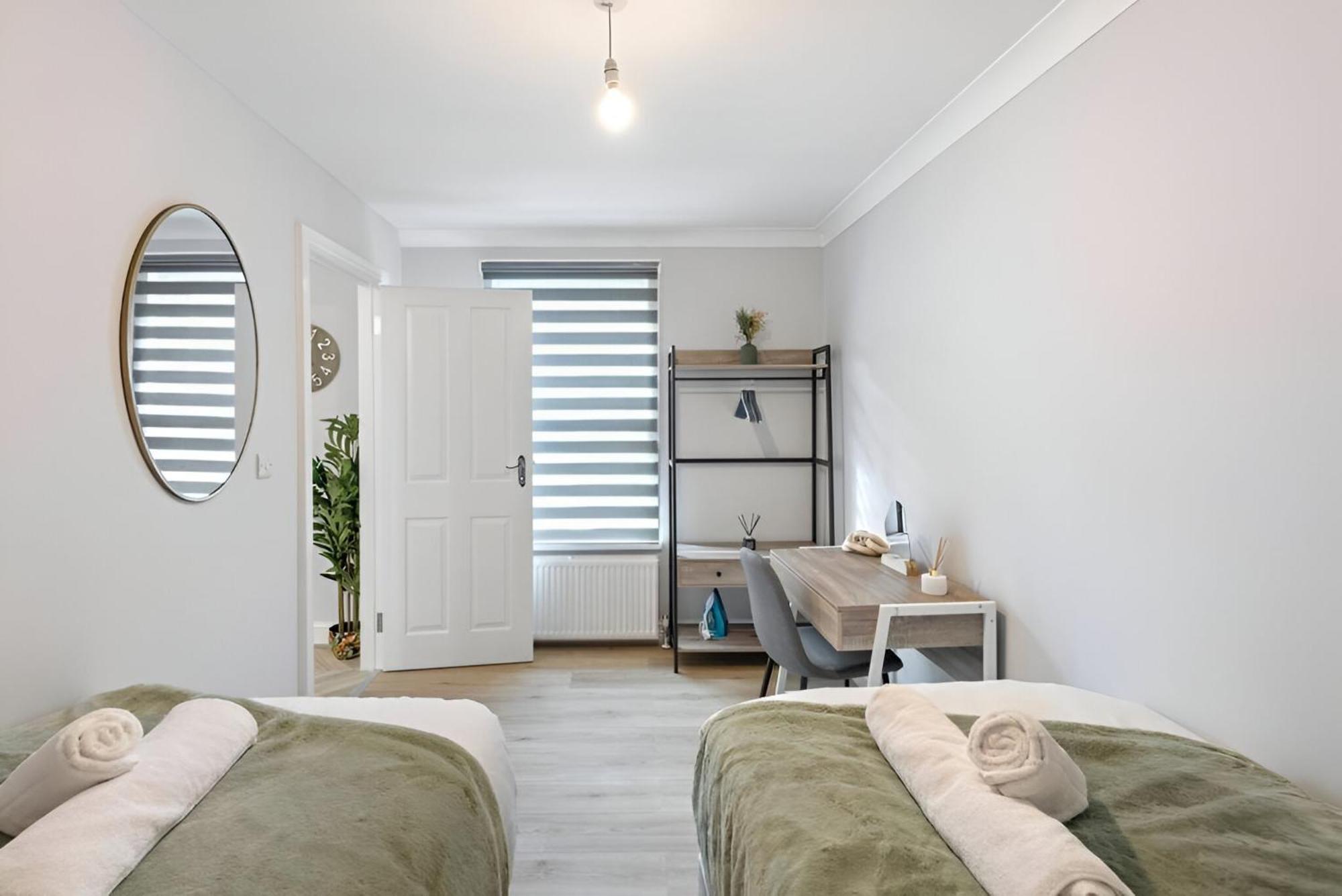 Sophistication Chic 3-br For Modern Living * Londen