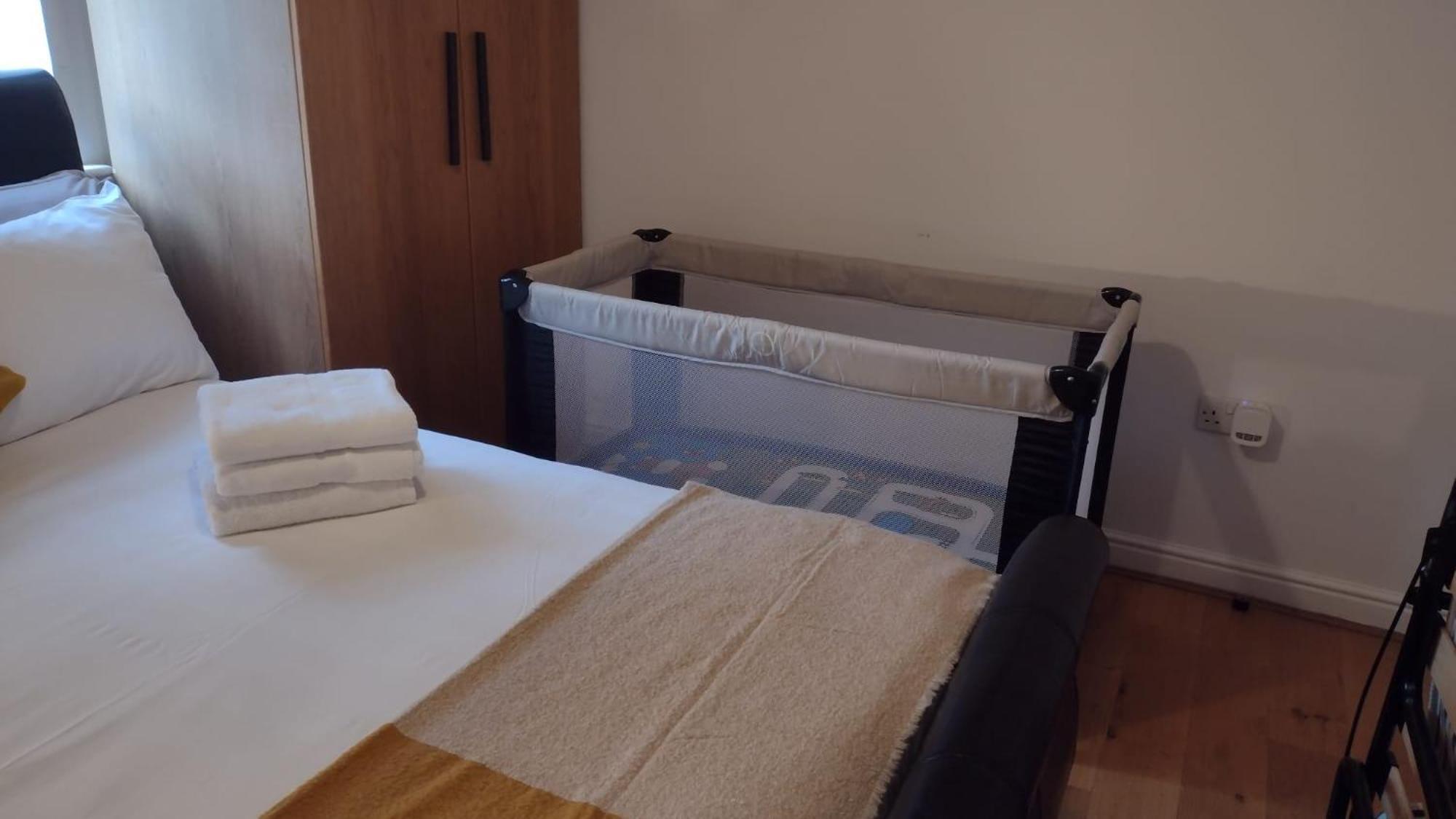 Spacious 2-bed Family With Pets Welcome Apartamento