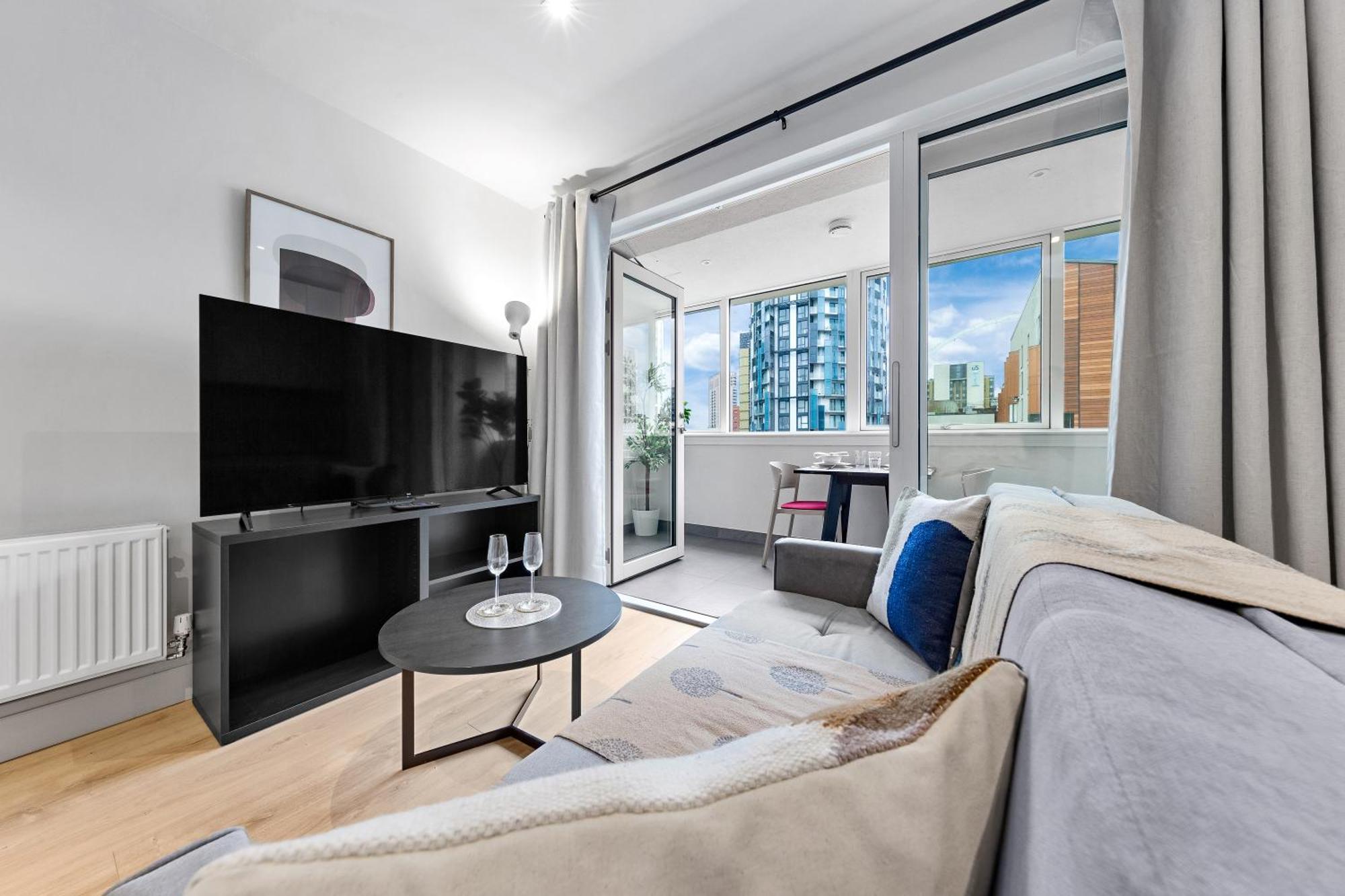Appartement Stylish Retreats On Olympic Way Londen