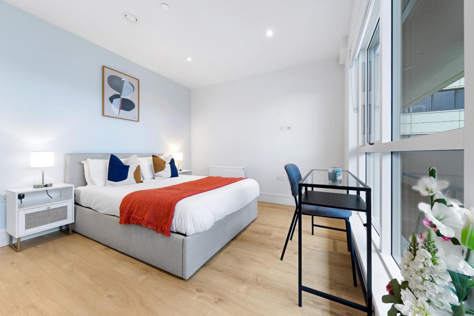 Stylish Retreats On Olympic Way Londen