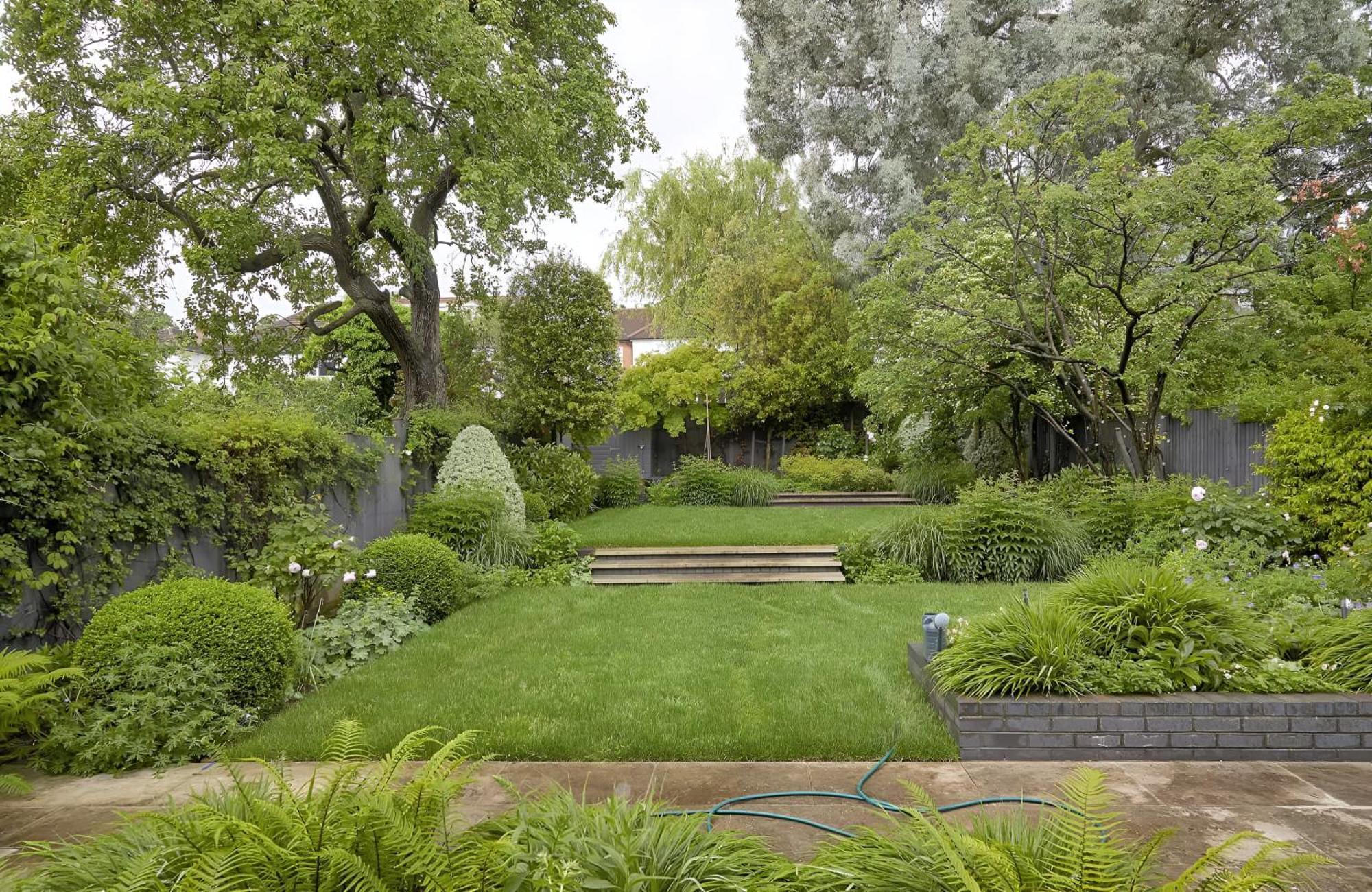 Unwind In Style 2br With Cozy Backyard For Groups Leilighet London