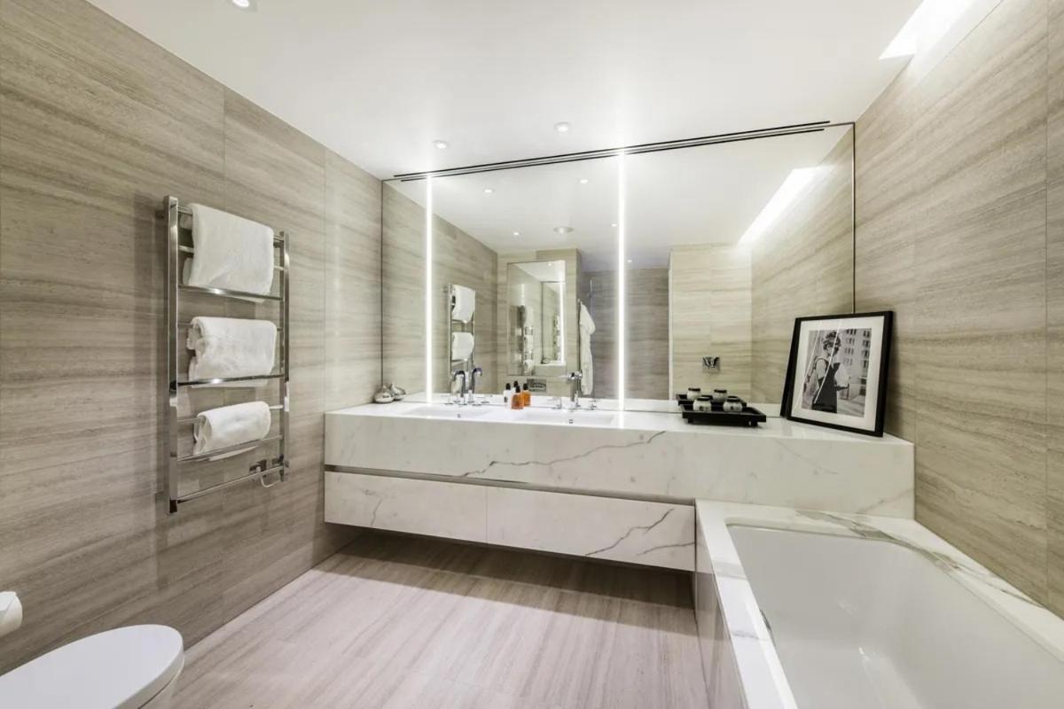 Arcore Premium Victoria London