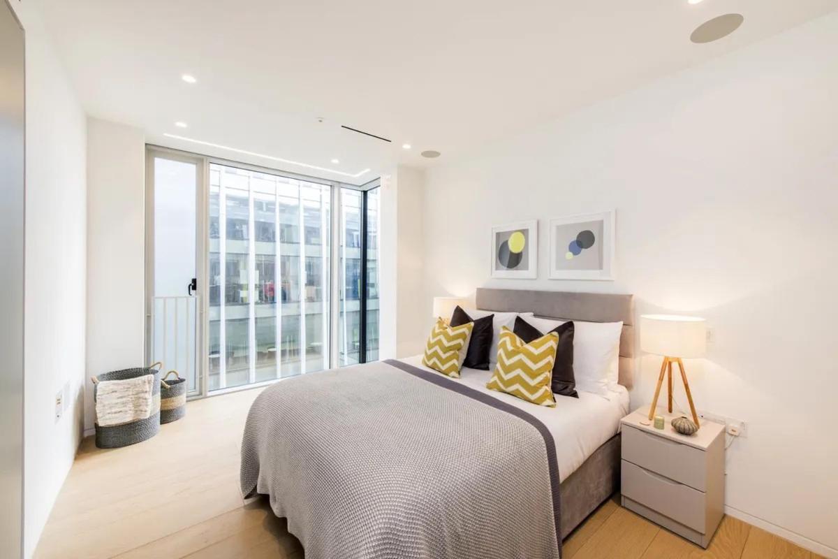 Arcore Premium Victoria Apartment London