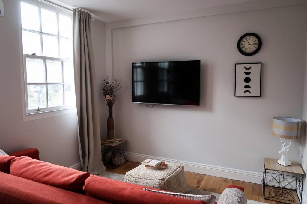 Modern Cosy In London, Sw9 Apartment *