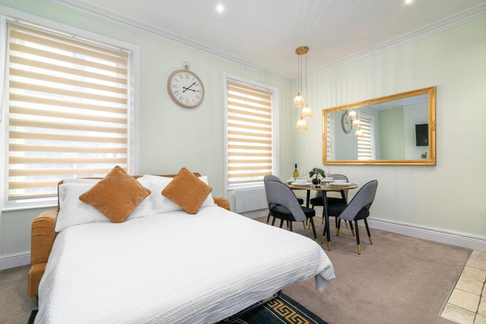 Leilighet Modern Flat 5 Min To Holland Park! *