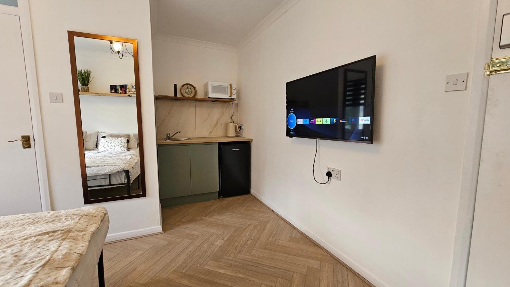 Apartment Newly Renovated & Ensuite Rooms! - Camberwell London