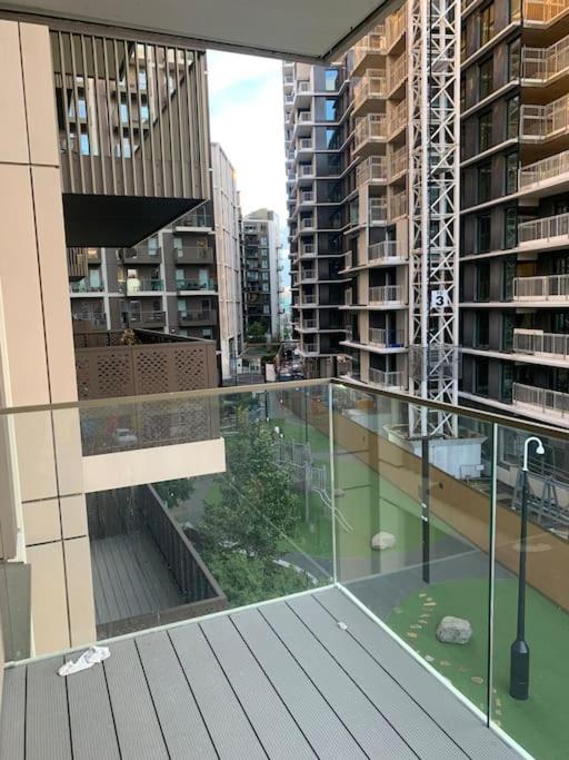Apartment Entire 1 Bedroom *