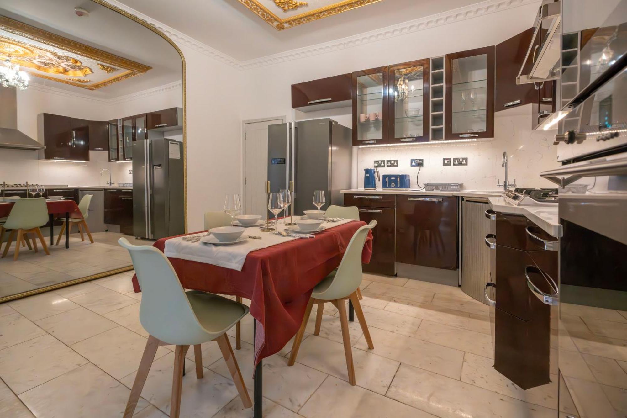 Apartment Finchley Road & By Dc London